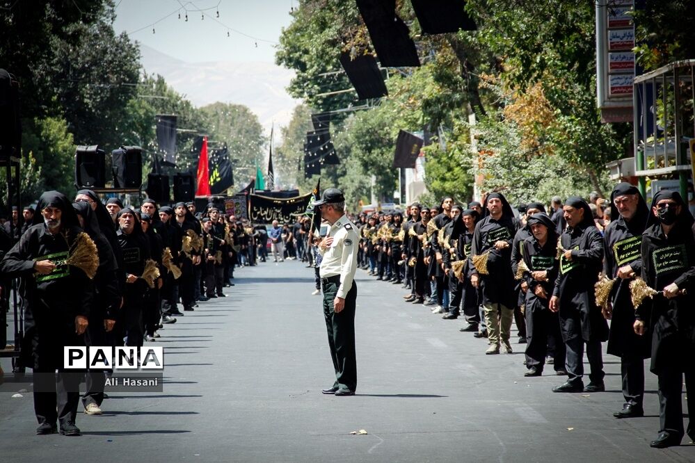 حضور پرشور عاشقان حسینی روز عاشورا در ارومیه