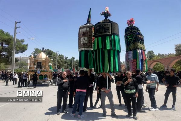 عزاداری روز عاشورا در پاسارگاد