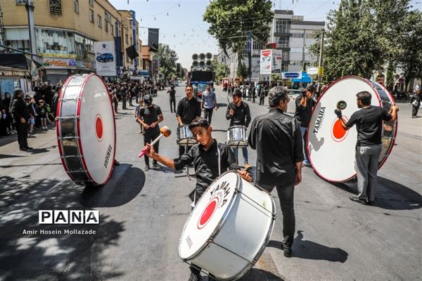 عزاداری مردم ارومیه در عاشورای حسینی