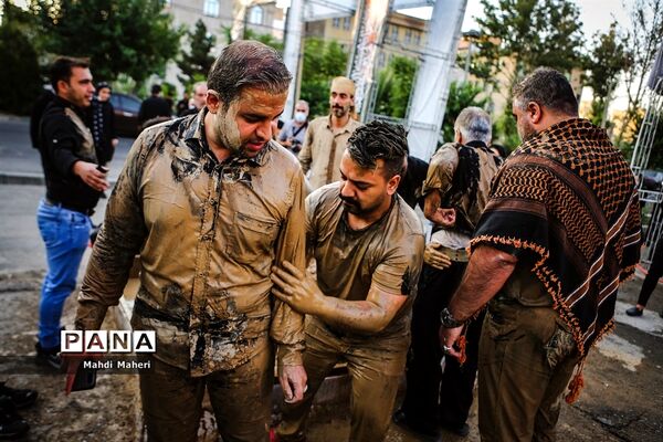 آیین سنتی «گِل مالی» لرستانی‌‎های مقیم تهران