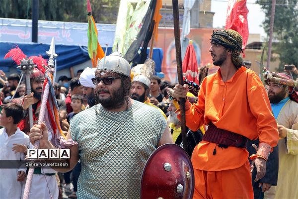 مراسم خیمه سوزان روز عاشورای حسینی در شیراز