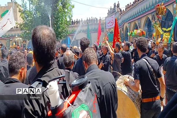 برگزاری مراسم روز عاشورا محله سرارود شهرستان مبارکه