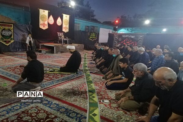 مراسم شام غریبان اباعبدالله الحسین در مشهد مقدس
