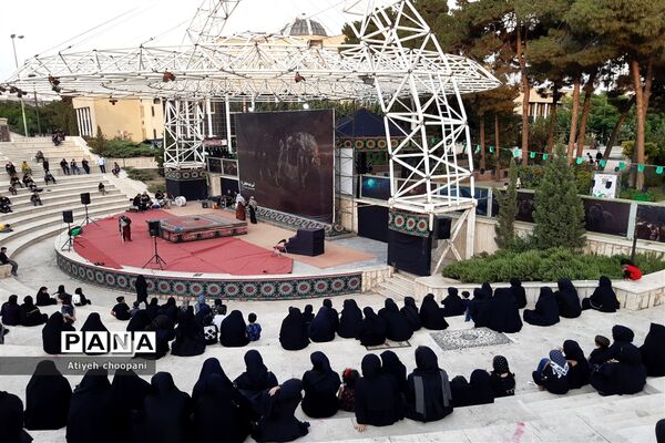 هنرنمایی شبیه‌خوانان آیین سنتی تعزیه در فرهنگسرای خاوران