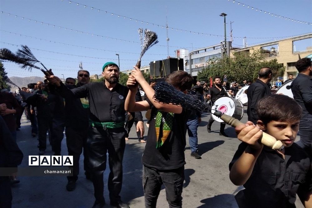 اجتماع پرشور عاشورائیان در مشهد
