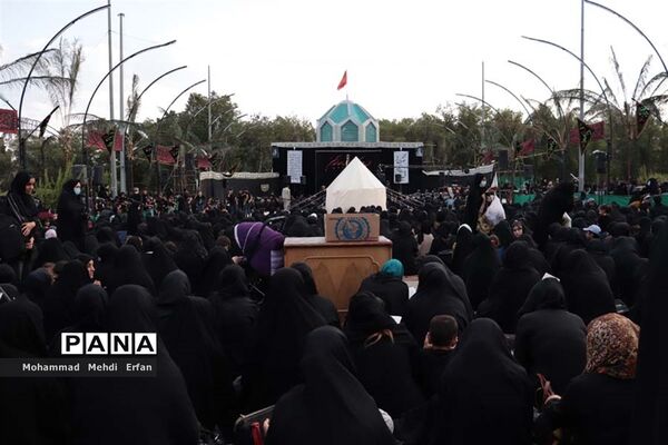 آیین خیمه‌سوزان و شام غریبان درآباده
