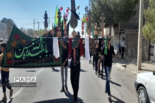 برپایی هیات و نماز روز عاشورا در شهرستان درمیان