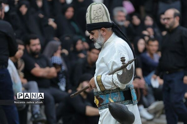 مراسم تعزیه‌خوانی در رینه لاریجان