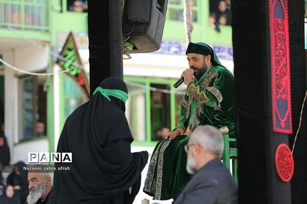 مراسم تعزیه‌خوانی در رینه لاریجان