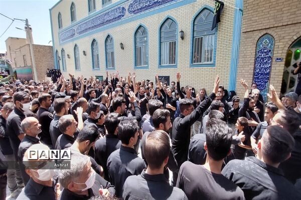 مراسم ظهر عاشورا در حسینیه شهر بافران