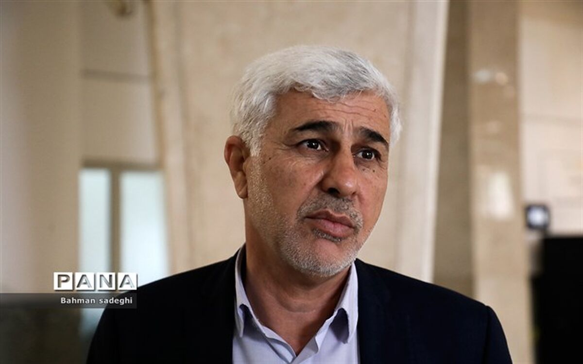دولت با جراحی‌های اقتصادی معیشت مردم را سامان دهد