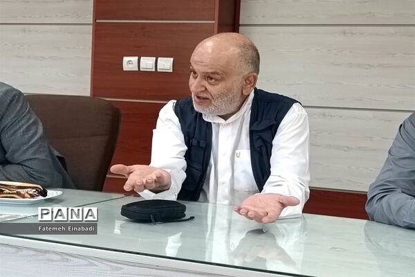 تجلیل از دانش‌آموزان خبرنگار فعال پانا در ملارد