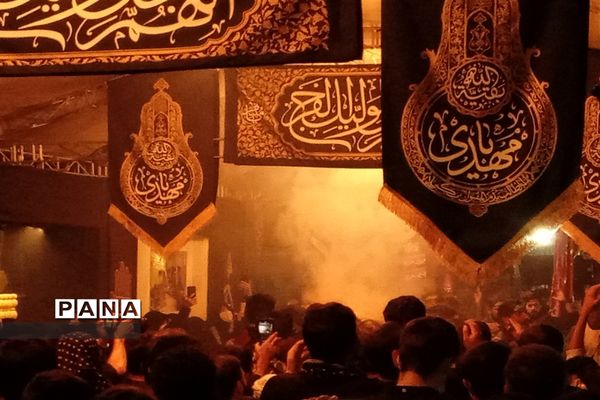 استشمام عطر شهید گمنام در منطقه ۶