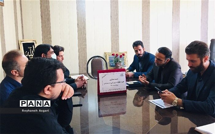مناسبت‌های ملی و دینی، فرصت‌های طلایی تربیتی برای دانش‌آموزان هستند