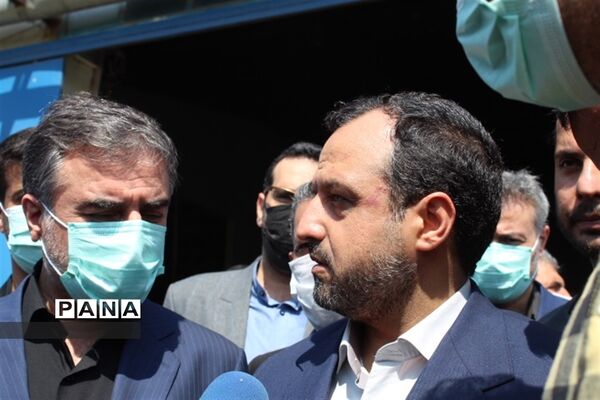 بازدید وزیر اقتصاد از شرکت نکاچوب میاندورود