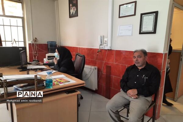 حضور پذیرفته‌شدگان کنکور ۱۴۰۱ در پایگاه‌های انتخاب رشته منطقه ۱۳