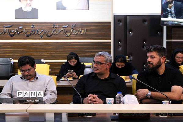 نشست هم‌اندیشی  مدیرکل آموزش و پرورش با اصحاب رسانه