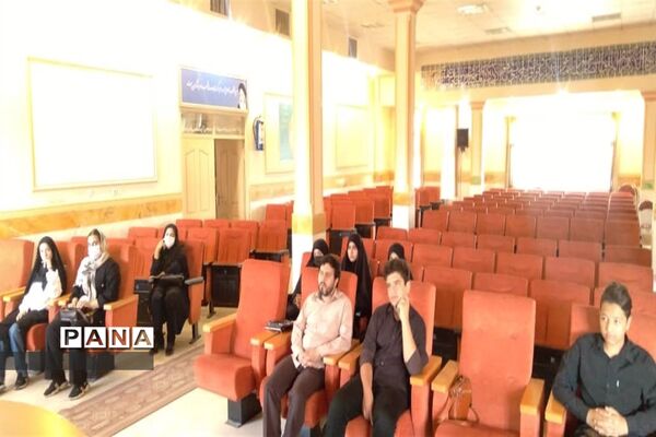 برگزاری کارگاه آموزشی پیشتازان سازمان دانش‌آموزی نظرآباد