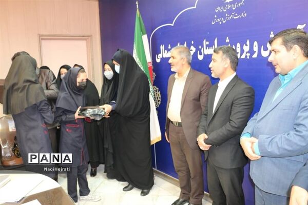 تجلیل از دانش‌آموزان برگزیده در جشنواره کشوری نوجوان سالم