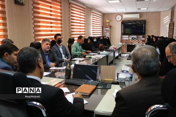 تجلیل از دانش‌آموزان برگزیده در جشنواره کشوری نوجوان سالم