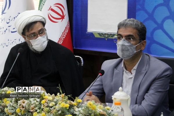 جلسه راه‌اندازی رشته علوم و معارف اسلامی در بوشهر