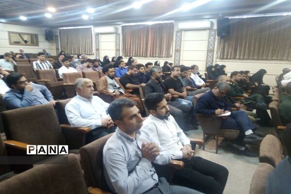 تجلیل از خبرنگاران و فعالان رسانه تربت جام
