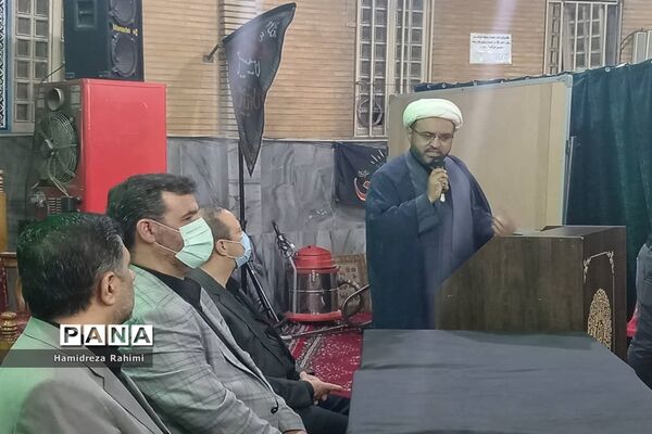 دیدار مردمی شهردار منطقه ۱۵ با اهالی محله کیانشهر شمالی