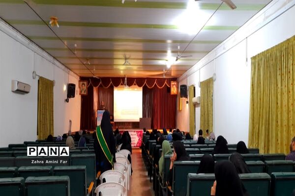 کارگاه زندگی به رنگ عشق در شهرستان نور