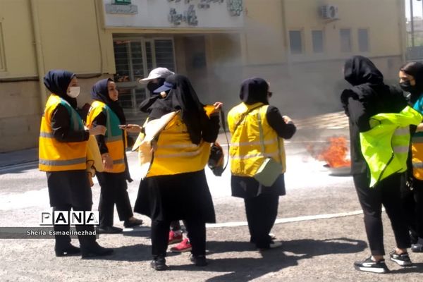 آموزش گروه دوام دانش‌آموزان منطقه۱۷