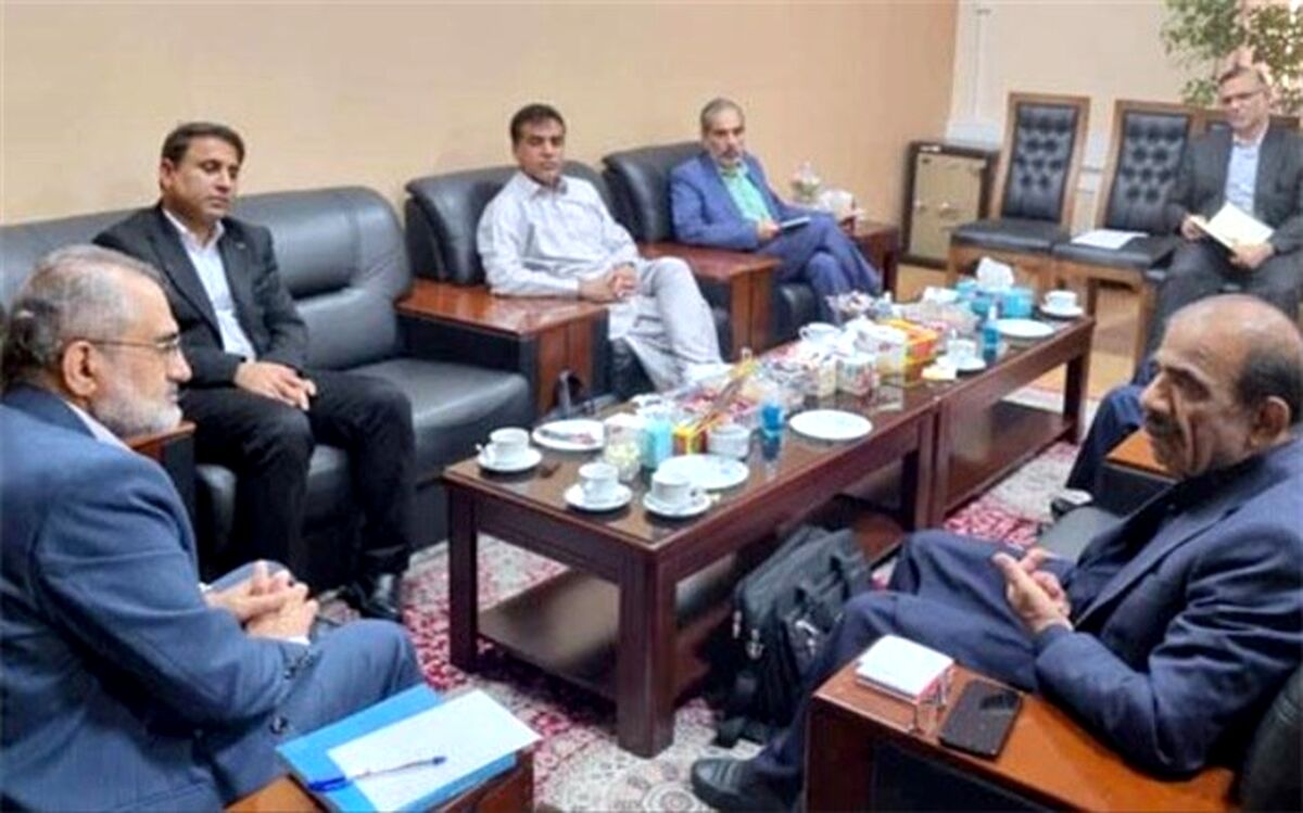در دیدار معاون رئیس‌جمهوری با ‌نمایندگان ‌سیستان‌و‌بلوچستان چه گذشت؟