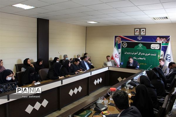 آیین تجلیل از اصحاب رسانه استان کرمانشاه به‌مناسبت روز خبرنگار