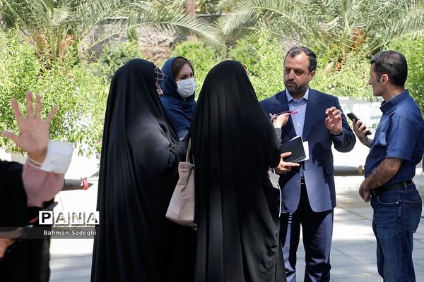 حاشیه جلسه هیات دولت - ۲۶ مرداد