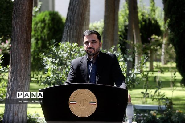 حاشیه جلسه هیات دولت - ۲۶ مرداد