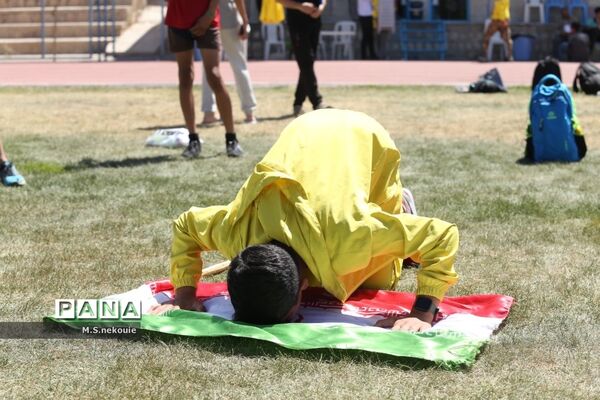 مسابقات دو و میدانی دانش‌آموزی در مرحله کشوری