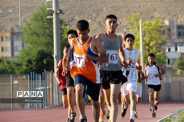 مسابقات دو و میدانی دانش‌آموزی در مرحله کشوری