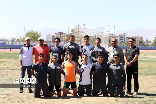 مسابقات دو و میدانی دانش‌آموزی در مرحله کشوری