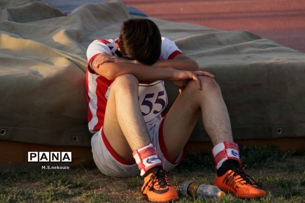 مسابقات دو و میدانی دانش‌آموزی در مرحله کشوری