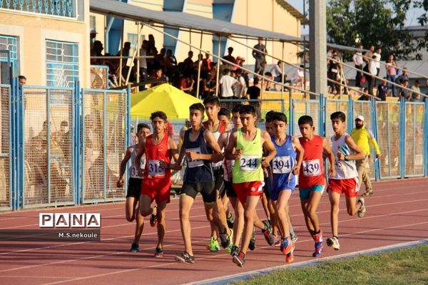 مسابقات دو و میدانی دانش‌آموزی در مرحله کشوری