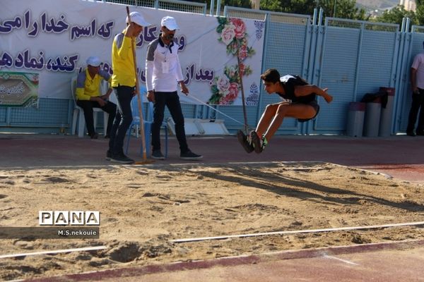 مسابقات دو و میدانی دانش‌آموزی در مرحله کشوری