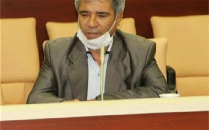 کسی که برای خاک خود جنگیده باشد از آن سهمی برنمی‌دارد