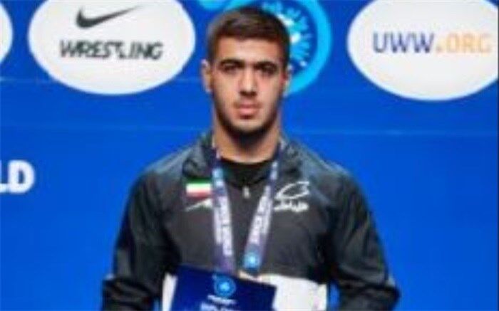 فیروزپور مقتدرانه قهرمان کشتی آزاد جوانان جهان شد
