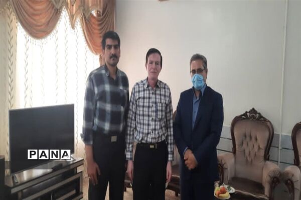 دیدار مدیر آموزش و پرورش فلاورجان با آزادگان دوران دفاع مقدس