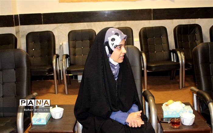 بیان دغدغه‌ها و خواسته‌های دانش‌آموزان عضو مجمع دانش‌آموزی و مربیان پیشتاز