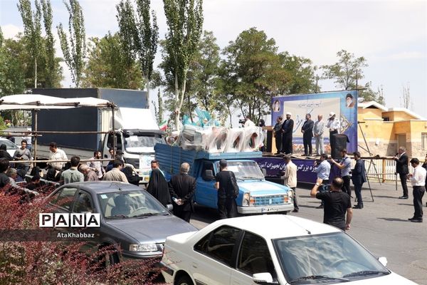 بزرگترین کاروان اعزام تجهیزات به مدارس سراسر آذربایجان شرقی