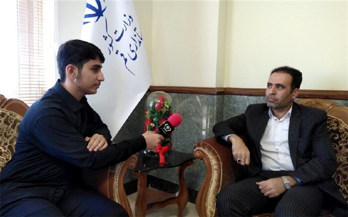 مدیران دستگاه‌ها در هفته دولت بیش از همیشه بین مردم حضور می‌یابند