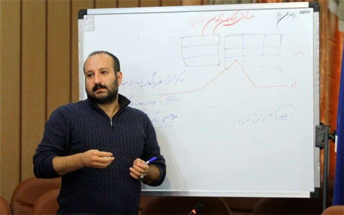 یک عکاس باید خلاق و هوشیار باشد