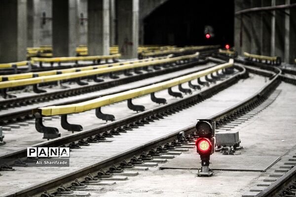 آیین بهره‌برداری از بزرگترین پایانه زیرزمینی قطارهای شهری در کشور