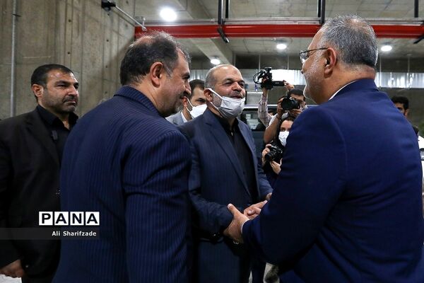 آیین بهره‌برداری از بزرگترین پایانه زیرزمینی قطارهای شهری در کشور