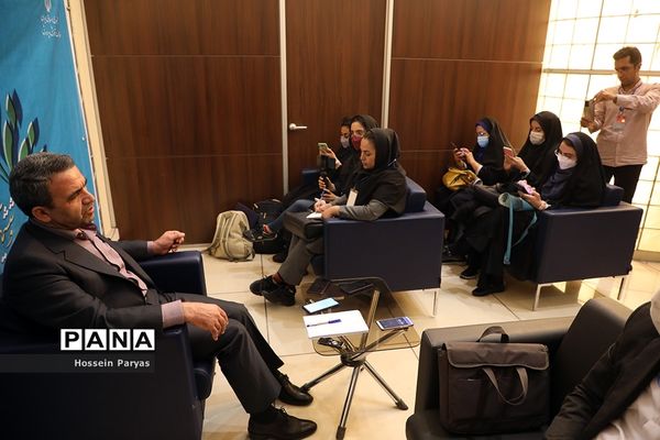 نشست خبری رئیس سازمان مدارس و مراکز غیردولتی و توسعه مشارکت‌های مردمی