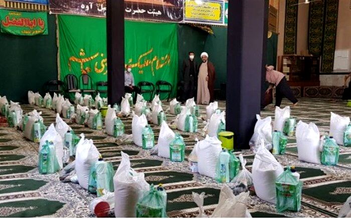 توزیع 72 بسته معیشتی بین نیازمندان شهر آوه